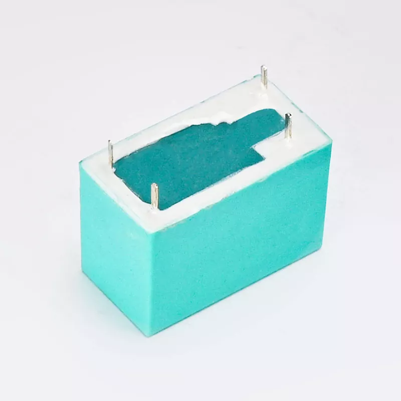 Jaká průmyslová odvětví často používají západková relé?