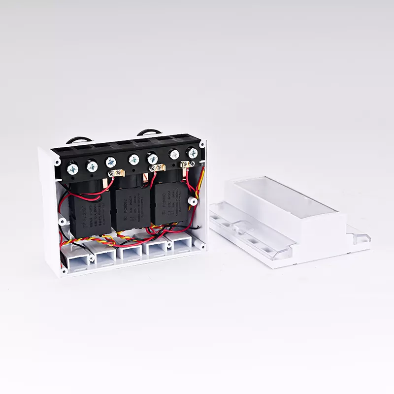 Třífázový 7P Rail Meter Box